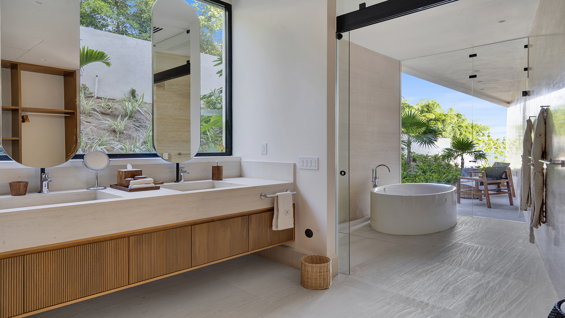 Luxury Rentals Punta Mita Ocean Front Iyari 2 -35.jpg